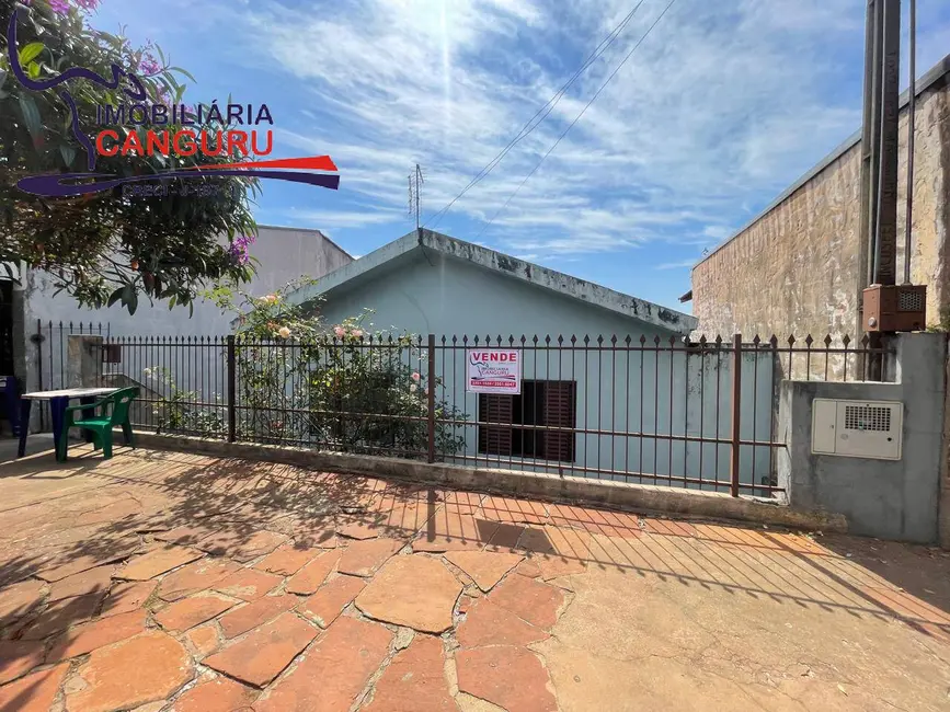 Foto 1 de Casa com 3 quartos à venda, 242m2 em Piraju - SP