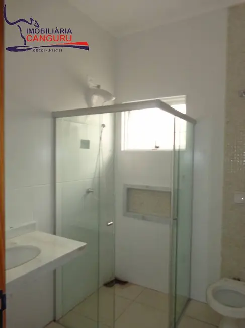 Foto 9 de Casa com 3 quartos à venda, 176m2 em Piraju - SP