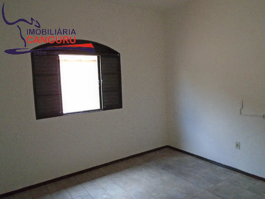 Foto 7 de Casa com 3 quartos à venda, 330m2 em Piraju - SP