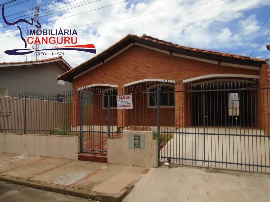 Foto 1 de Casa com 3 quartos à venda, 330m2 em Piraju - SP