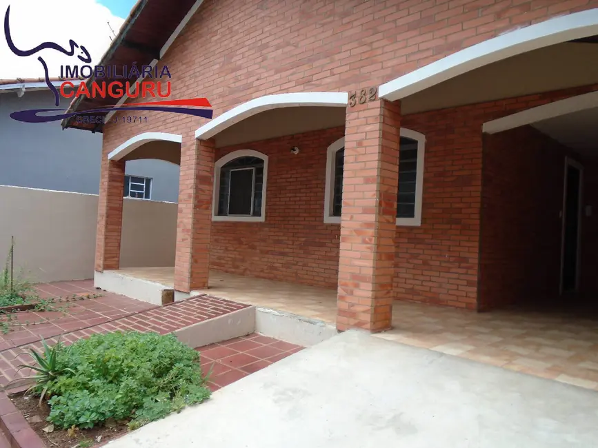 Foto 2 de Casa com 3 quartos à venda, 330m2 em Piraju - SP