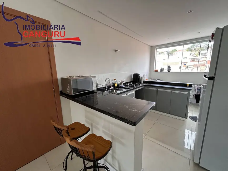 Apartamento com 3 quartos à venda, 117m2 em Centro, Piraju - SP - imagem 4 Foto 4 de Apartamento com 3 quartos à venda, 117m2 em Centro, Piraju - SP