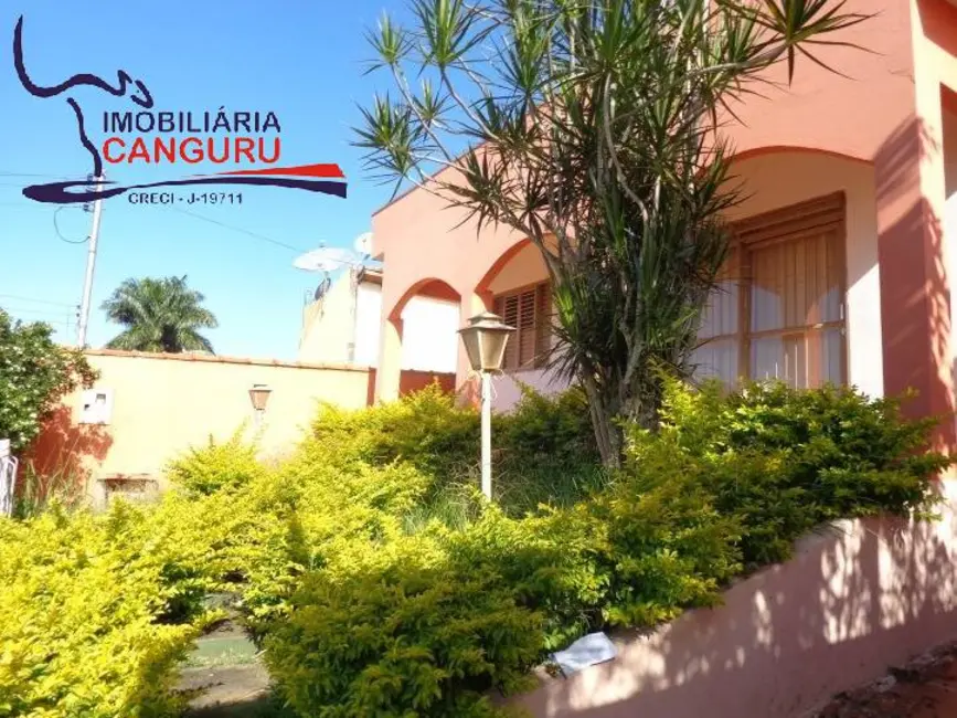 Foto 3 de Casa com 3 quartos à venda, 330m2 em Centro, Piraju - SP