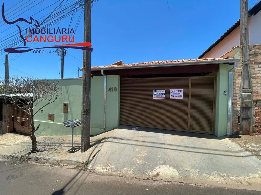 Foto 2 de Casa com 3 quartos à venda, 250m2 em Piraju - SP