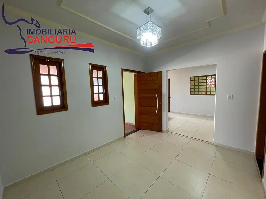 Foto 5 de Casa com 3 quartos à venda, 250m2 em Piraju - SP