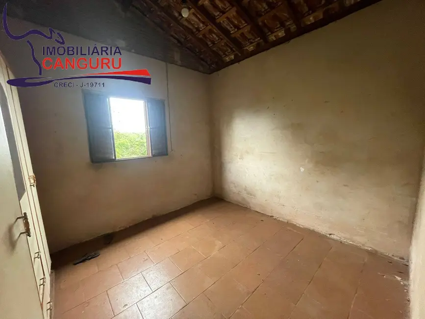 Foto 4 de Casa com 2 quartos à venda, 330m2 em Piraju - SP
