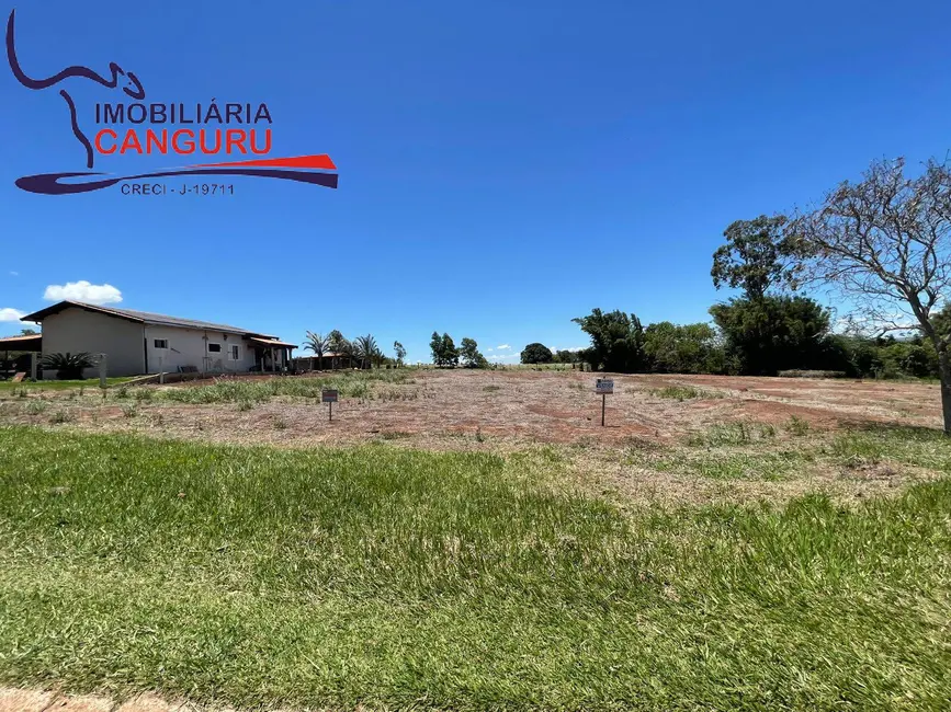 Foto 1 de Terreno / Lote à venda, 2000m2 em Piraju - SP