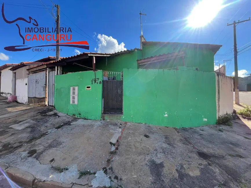 Foto 2 de Casa à venda, 256m2 em Piraju - SP