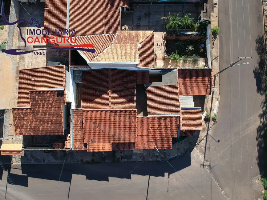 Foto 10 de Casa à venda, 256m2 em Piraju - SP