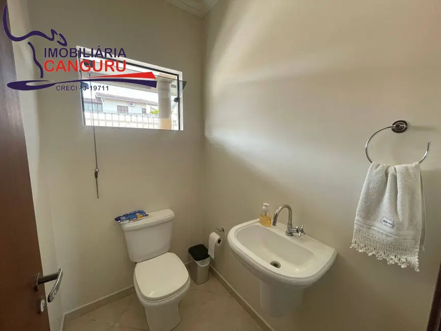 Foto 5 de Casa com 4 quartos para alugar, 258m2 em Piraju - SP