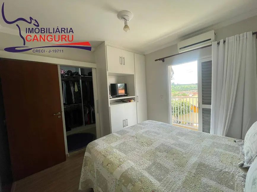 Foto 8 de Casa com 4 quartos para alugar, 258m2 em Piraju - SP