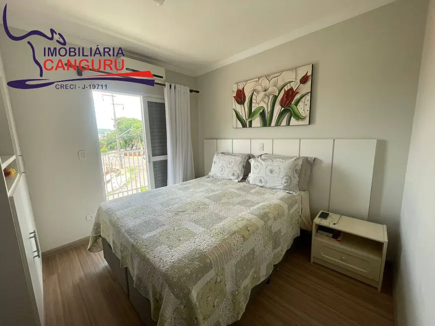 Foto 7 de Casa com 4 quartos para alugar, 258m2 em Piraju - SP