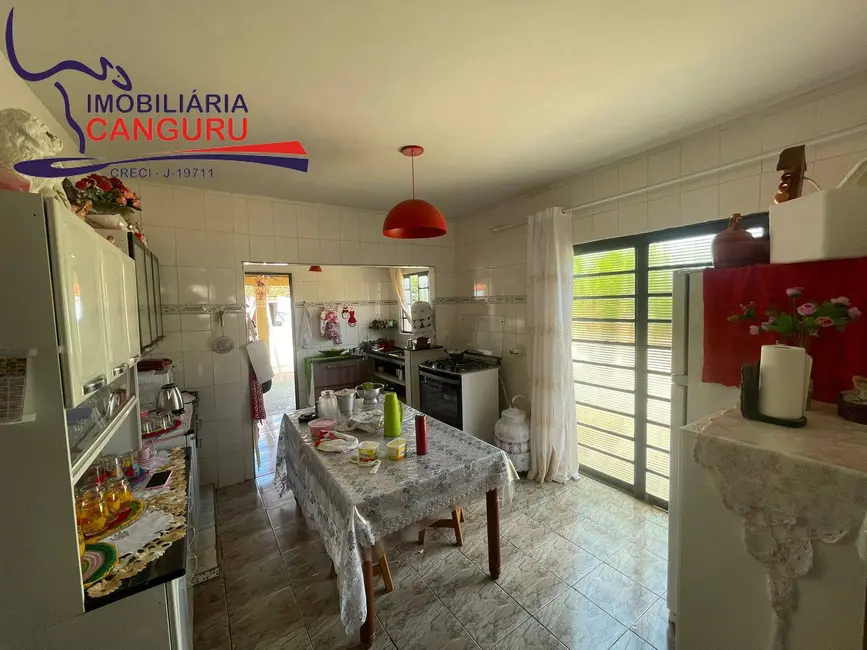Foto 5 de Casa com 4 quartos à venda, 1000m2 em Piraju - SP