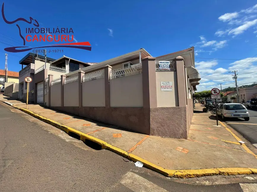 Foto 2 de Casa com 3 quartos à venda, 212m2 em Centro, Piraju - SP