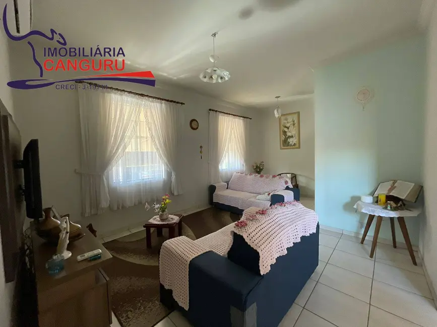 Foto 3 de Casa com 3 quartos à venda, 212m2 em Centro, Piraju - SP