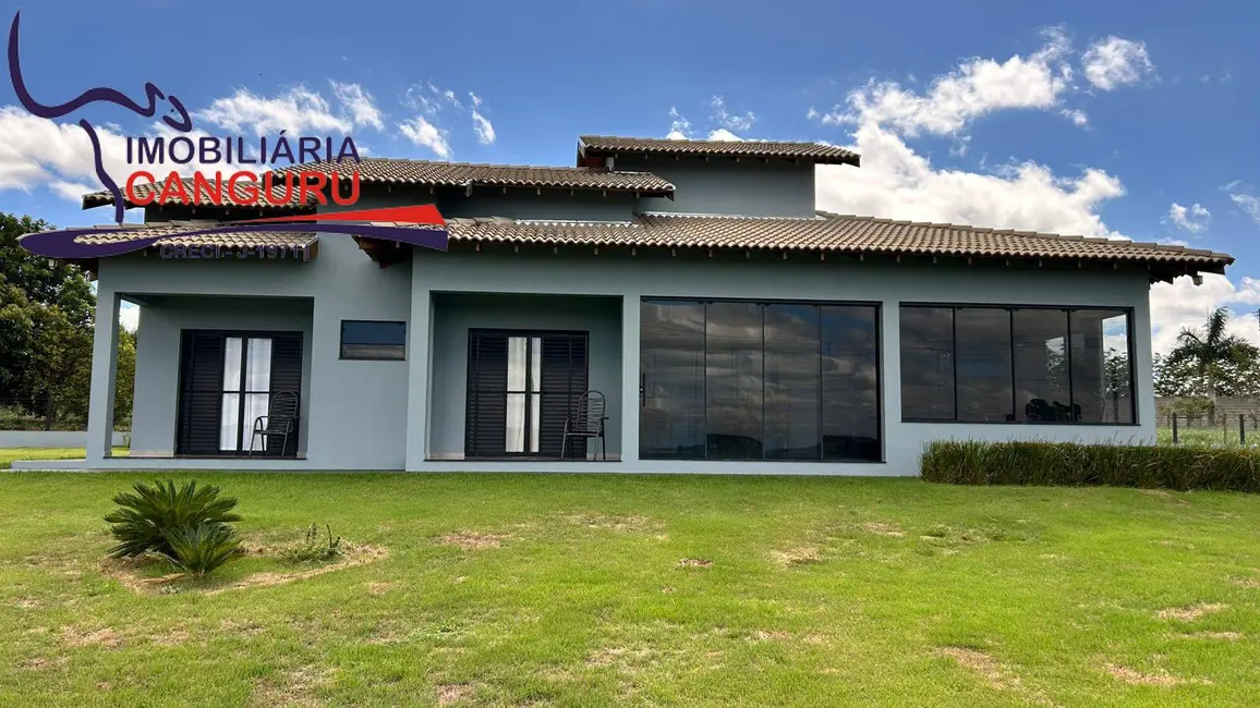 Foto 3 de Casa com 3 quartos à venda, 2000m2 em Piraju - SP