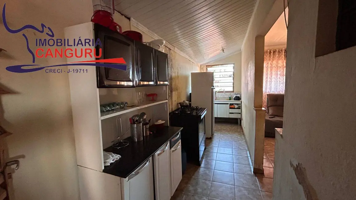 Casa com 2 quartos à venda, 175m2 em Piraju - SP - imagem 9 Foto 9 de Casa com 2 quartos à venda, 175m2 em Piraju - SP