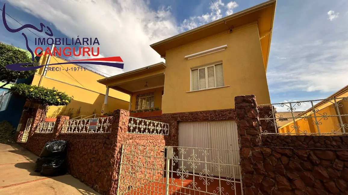 Foto 2 de Casa com 4 quartos à venda, 560m2 em Centro, Piraju - SP