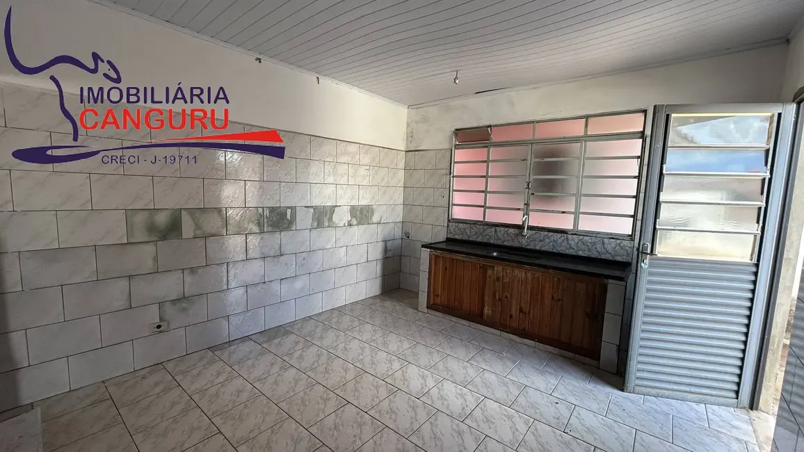 Foto 8 de Casa com 2 quartos para alugar em Piraju - SP