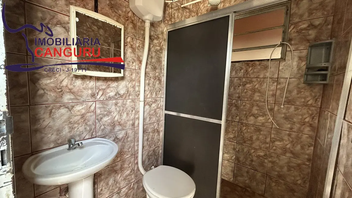 Foto 6 de Casa com 2 quartos para alugar em Piraju - SP