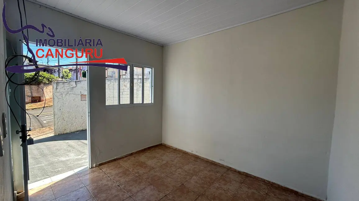 Foto 5 de Casa com 2 quartos para alugar em Piraju - SP