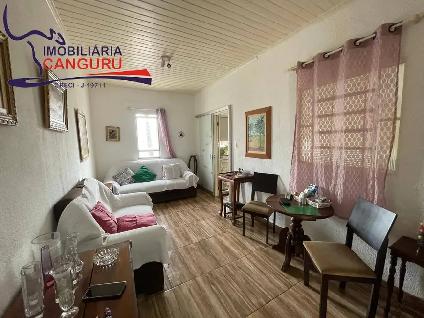 Foto 4 de Casa com 3 quartos à venda, 350m2 em Centro, Sarutaia - SP