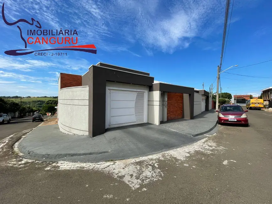 Foto 2 de Casa com 3 quartos à venda, 366m2 em Piraju - SP