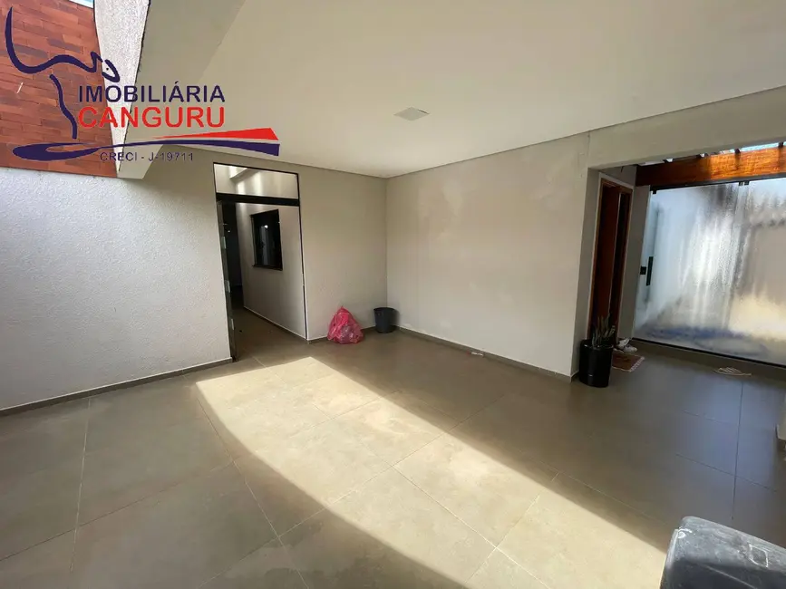 Foto 3 de Casa com 3 quartos à venda, 366m2 em Piraju - SP