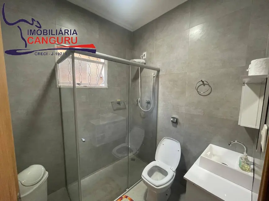Foto 7 de Casa com 3 quartos à venda, 250m2 em Piraju - SP