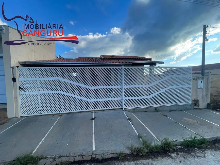 Foto 1 de Casa com 3 quartos à venda, 250m2 em Piraju - SP