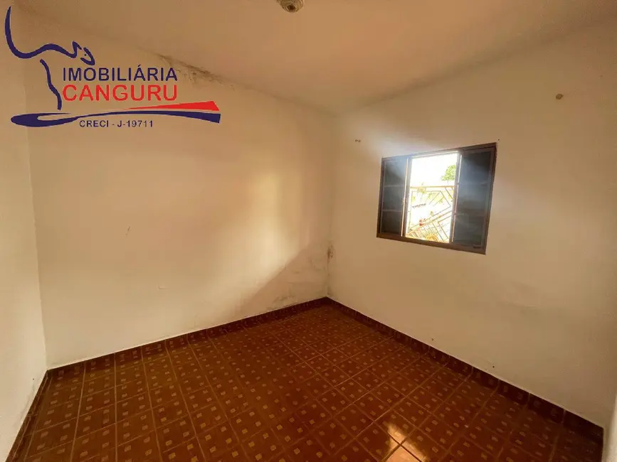 Foto 6 de Casa com 3 quartos à venda, 220m2 em Piraju - SP