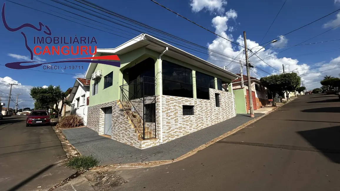 Foto 2 de Casa com 2 quartos à venda, 130m2 em Piraju - SP
