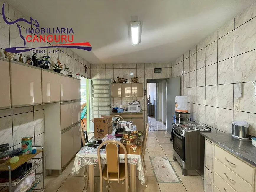 Foto 7 de Casa com 2 quartos à venda, 130m2 em Piraju - SP