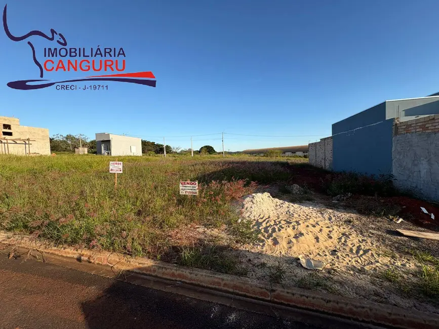 Foto 1 de Terreno / Lote à venda, 160m2 em Piraju - SP