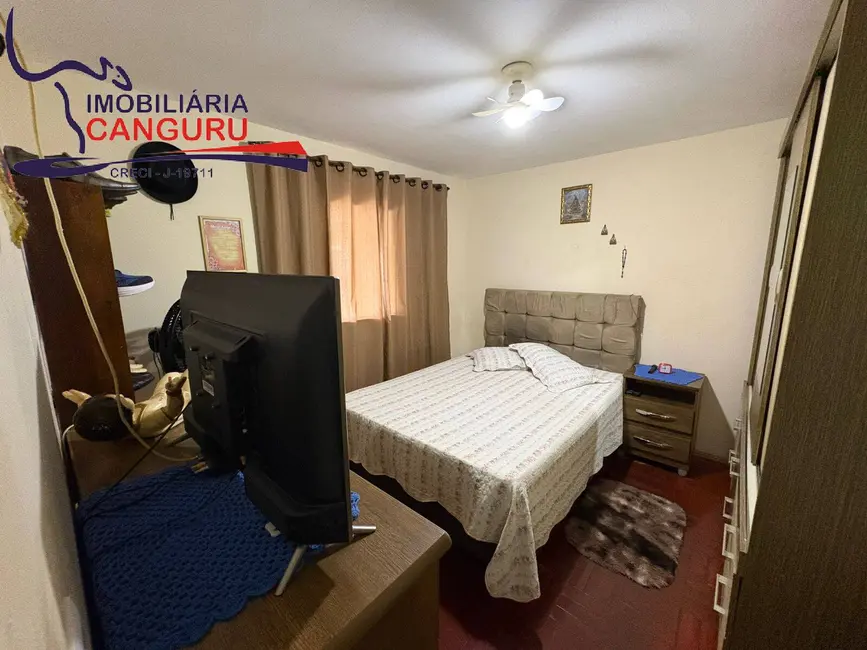 Foto 6 de Casa com 4 quartos à venda, 192m2 em Piraju - SP