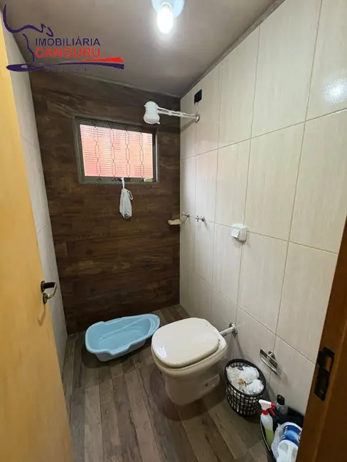 Foto 7 de Casa com 3 quartos à venda em Piraju - SP