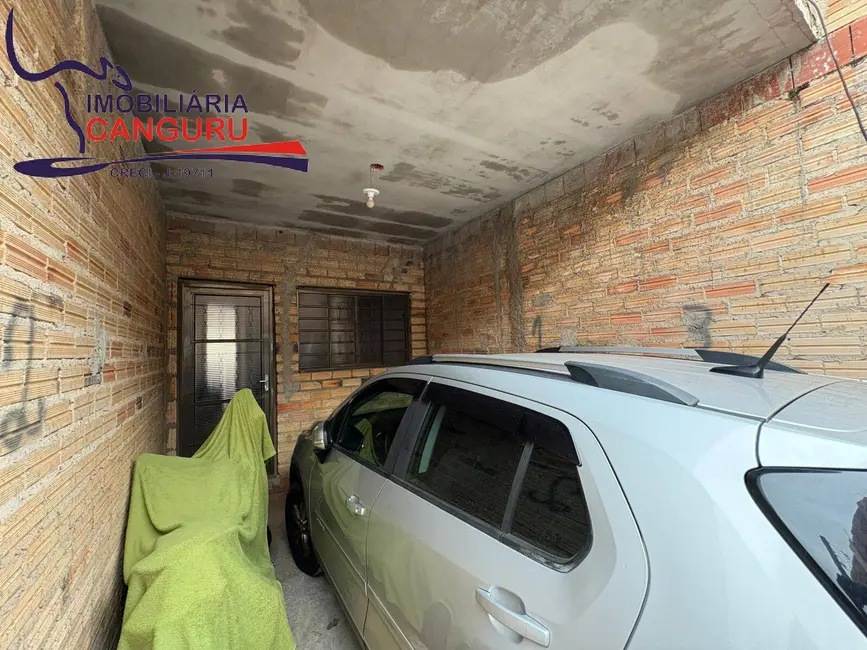 Foto 2 de Casa com 3 quartos à venda em Piraju - SP