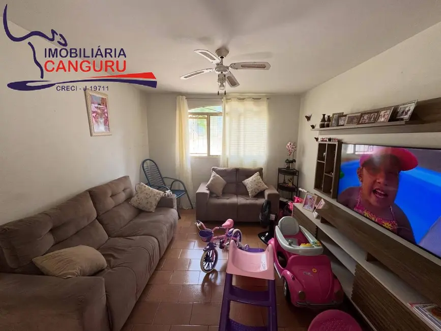 Casa com 2 quartos à venda, 200m2 em Piraju - SP - imagem 3 Foto 3 de Casa com 2 quartos à venda, 200m2 em Piraju - SP