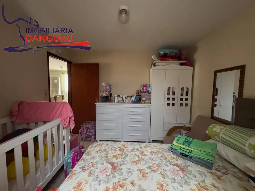 Casa com 2 quartos à venda, 200m2 em Piraju - SP - imagem 9 Foto 9 de Casa com 2 quartos à venda, 200m2 em Piraju - SP