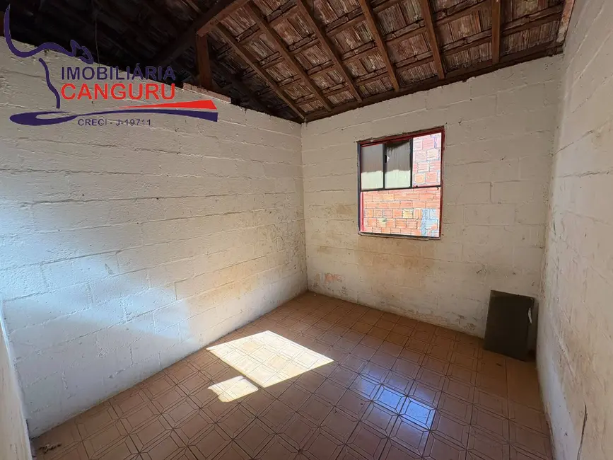 Foto 8 de Casa com 4 quartos à venda, 200m2 em Piraju - SP