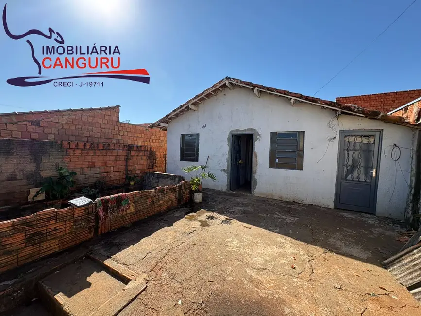 Foto 2 de Casa com 4 quartos à venda, 200m2 em Piraju - SP