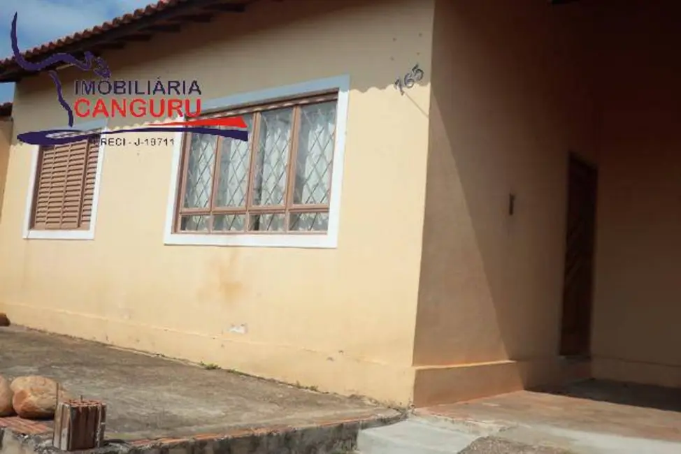 Foto 4 de Casa com 2 quartos à venda, 271m2 em Piraju - SP