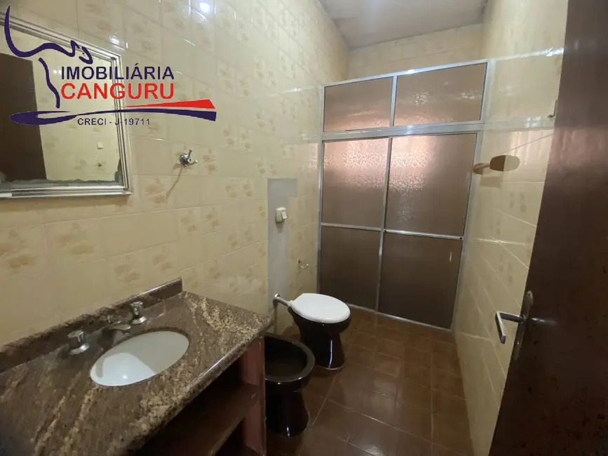 Foto 8 de Casa com 2 quartos à venda, 135m2 em Piraju - SP