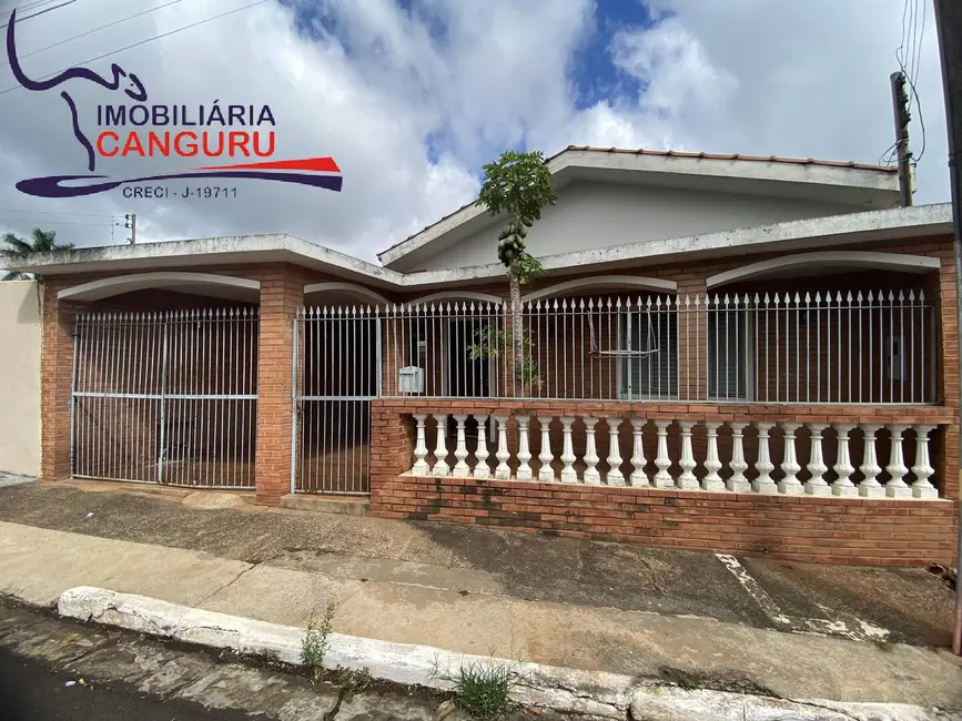 Foto 1 de Casa com 2 quartos à venda, 135m2 em Piraju - SP