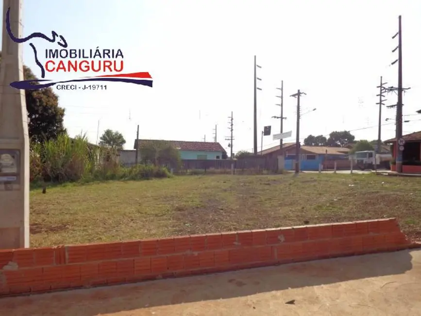 Foto 1 de Terreno / Lote à venda, 704m2 em Piraju - SP