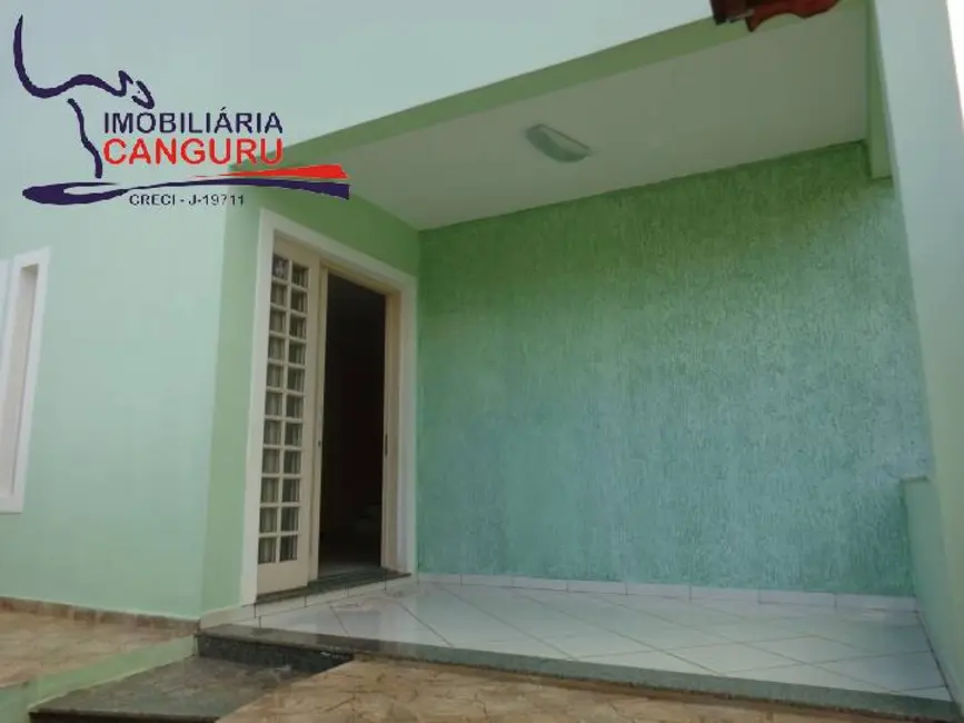 Foto 4 de Casa com 3 quartos à venda, 170m2 em Piraju - SP