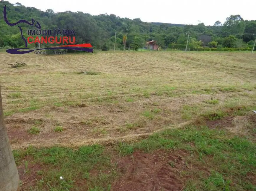 Foto 2 de Terreno / Lote à venda, 1871m2 em Piraju - SP