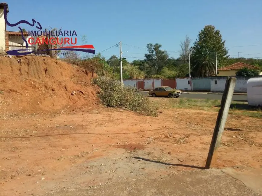 Foto 4 de Terreno / Lote à venda, 250m2 em Piraju - SP