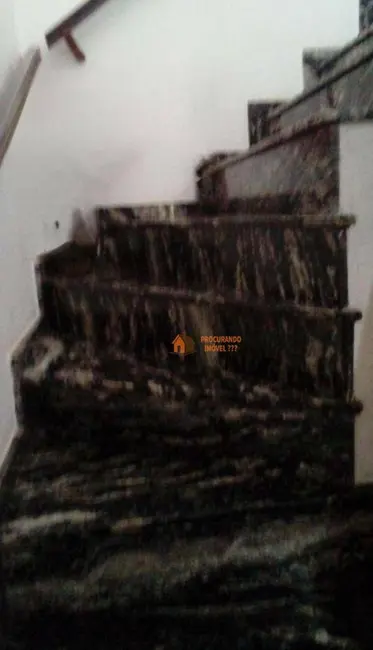 Sobrado com 2 quartos à venda, 137m2 em Jardim Almeida Prado, Guarulhos - SP - imagem 7 Foto 7 de Sobrado com 2 quartos à venda, 137m2 em Jardim Almeida Prado, Guarulhos - SP