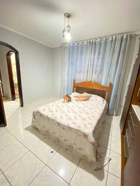 Foto 3 de Sobrado com 2 quartos à venda, 125m2 em Jardim Santa Clara, Guarulhos - SP